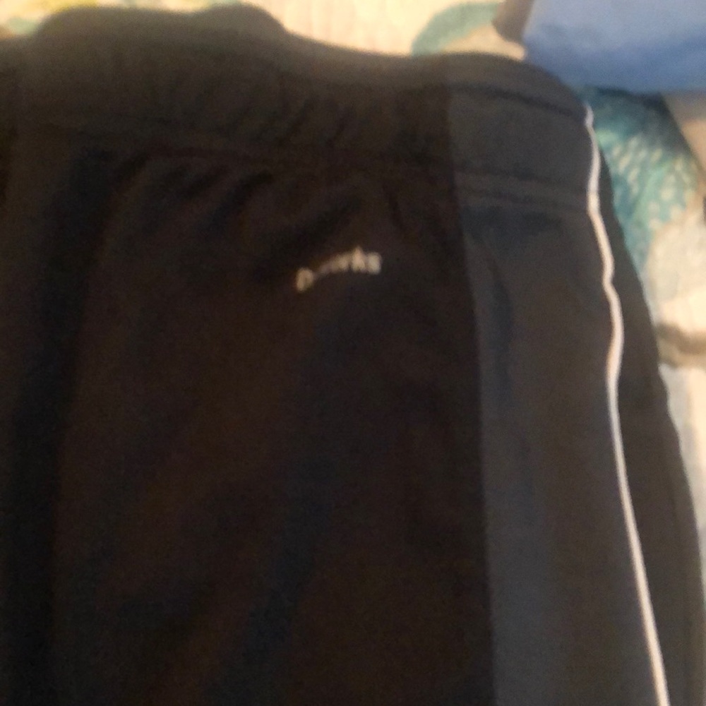 Mend jogger like new